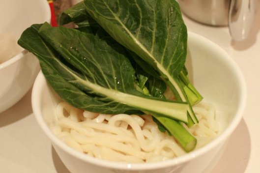 Udon noodles and the vegetable of your choice